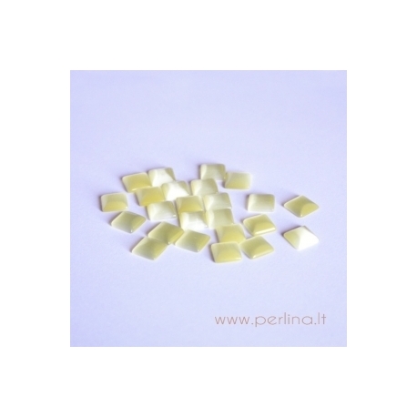 Synthetic Cat's Eye glass cabochon, pale yellow, 8x8 mm