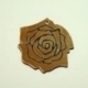 Org. stiklo detalė-pakabukas "Rožė", juoda/auksinė sp., 3,5x3,5 cm